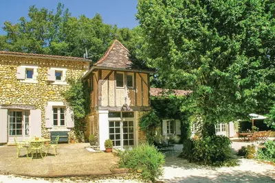 Image de Gorgeous home in St. Martin des Combes