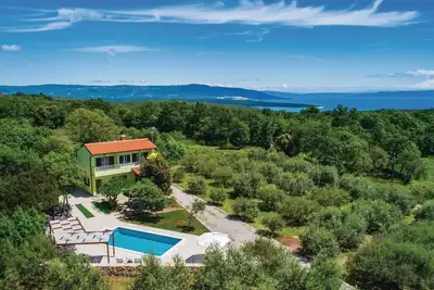 Image de Belle maison à Peruski