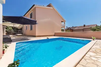 Image de Maison confortable à Betiga avec WiFi
