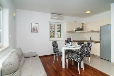 Image de Superbe appartement de 2 chambres Ă .