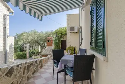 Image de Appartements et Chambre Villa Niko (25311-A4) - Bol - île de Brac