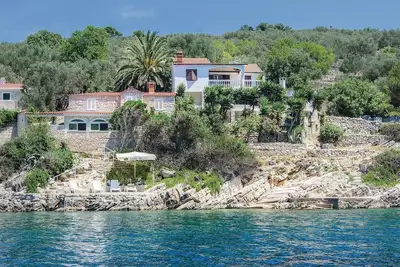 Image de Belle maison de 3 chambres à Vela Luka
