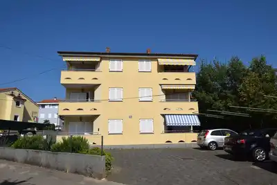 Image de Appartement de vacances avec terrasse et air conditionné
