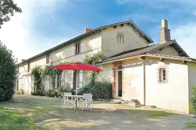 Image de Nice home in La Chapelle Hermier