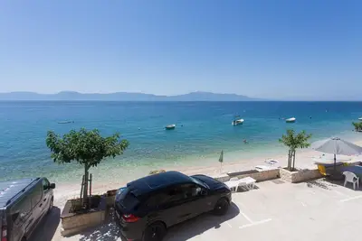 Image de Superbe maison Ă Brist avec WiFi
