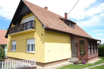 Image de Appartement de vacances avec chambres confortables, internet et barbecue