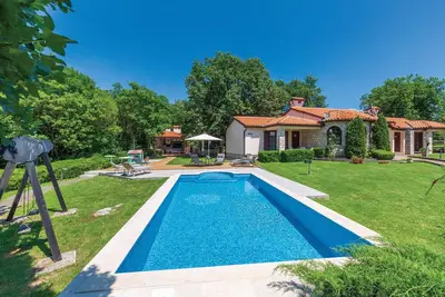 Image de Superbe maison à Belavici avec sauna