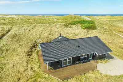 Image de Belle maison à Harboøre avec sauna