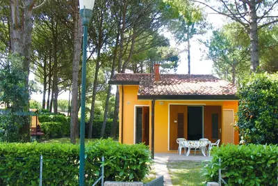 Image de Bungalow avec jardin privé et climatisation