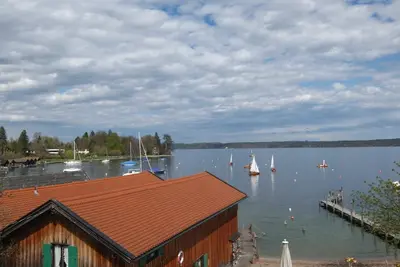 Image de Location vacances appartement Fischerei Lidl: Appartement avec vue sur le lac