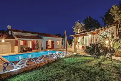 Image de Superbe maison de 2 chambres à Pavicini