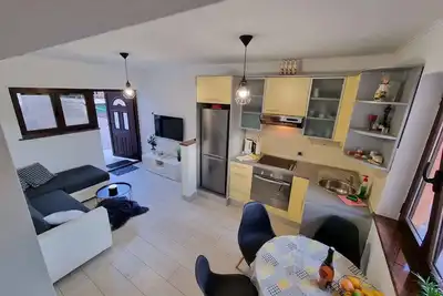 Image de Appartement de vacances avec jardin et air conditionné
