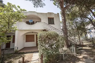 Image de Maison de vacances avec terrasse et machine à laver