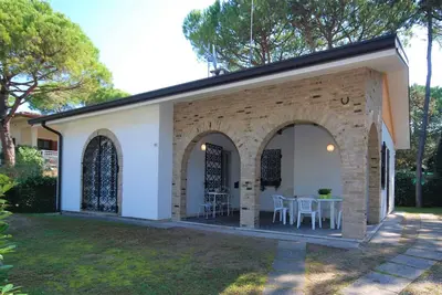 Image de Maison de vacances avec jardin et air conditionné