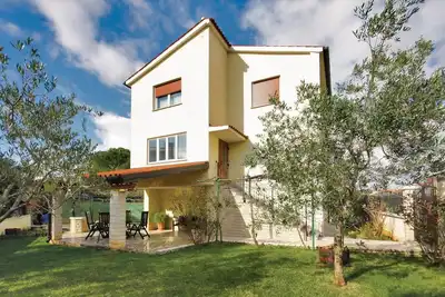 Image de Bel appartement Ă Pula avec WiFi