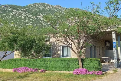 Image de Maison de vacances adapté pour 2 familles avec 3 salles de bains