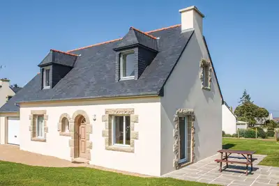 Image de Belle maison à Lanmodez avec WiFi