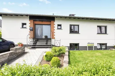 Image de Bel appartement à Horhausen avec WiFi