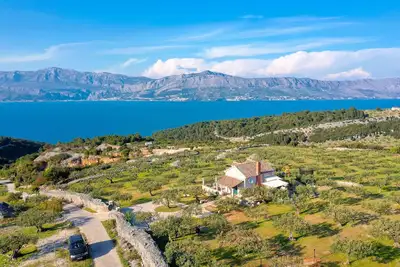 Image de Maison Marina (21071-K1) - Postira - île de Brac