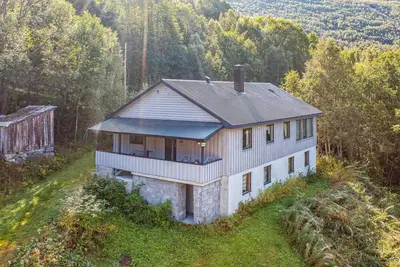 Belle maison à Jostedal avec WiFi