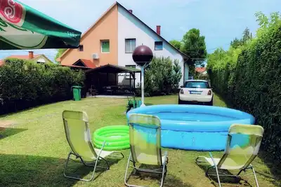 Image de Maison de vacances à 50 m du Balaton avec embarcadère privé et bateau