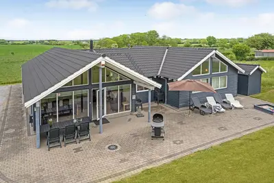 Image de Magnifique maison à Sydals avec sauna