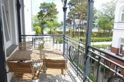 Image de Ferienwohnung Villa Strandblick 06 Ă Ostseebad Binz, RĂĽgen - Vue sur la plage 06