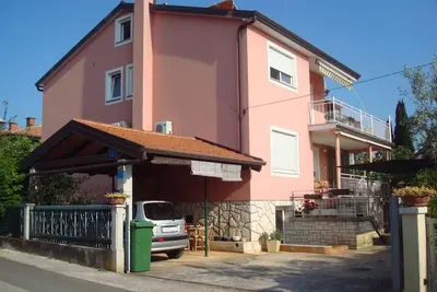 Image de Appartement de vacances avec terrasse et air conditionné
