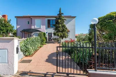 Image de Appartement confortable à Pula avec.