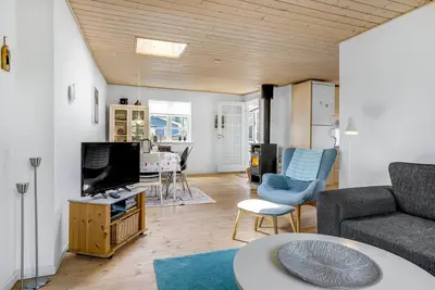 Image de Belle maison à Bjert avec vue sur la.