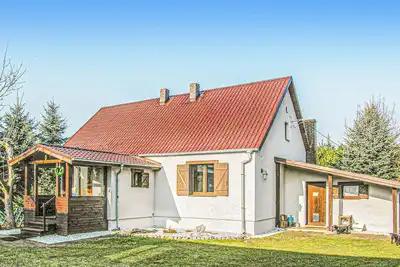 Image de Belle maison Ă Wronki avec sauna