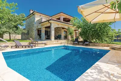 Image de Superbe maison à Gorica avec WiFi