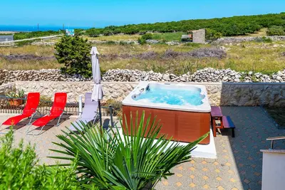 Image de Maison Goran (57711-K1) - Kolan