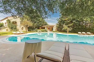 Image de Superbe maison à Bale avec WiFi