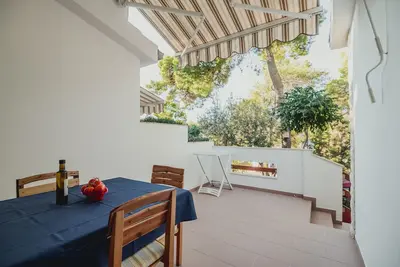 Image de Appartements Antun (33181-A2) - Ivan Dolac - île de Hvar