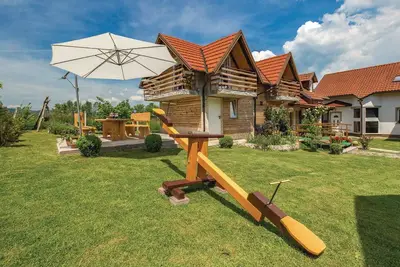 Image de Belle maison Ă Licko Lesce avec WiFi