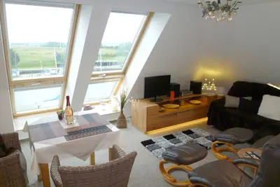 Image de Fewo Segelhafenidyll, direct u. endroit de l'eau calme - Ferienwohnung Segelhafenidyll