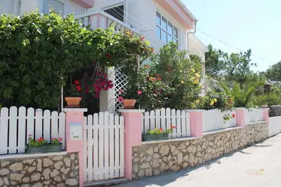 Image de Appartement de vacances avec terrasse et vue sur la mer
