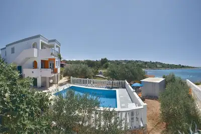 Image de Bel appartement à Drvenik Mali