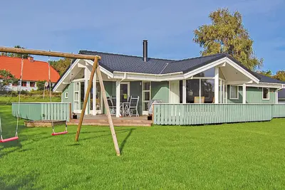 Image de Superbe maison Ă Hejls avec sauna