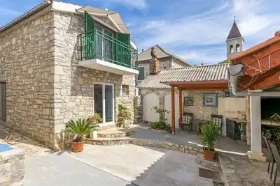 Image de Maison Ante (30951-K1) - Grohote