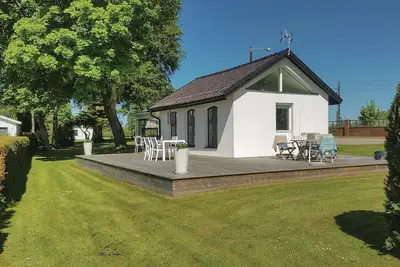 Image de Maison confortable à Svedala avec WiFi