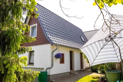 Image de Maison de vacances avec vue sur la rivière Peene - maison de vacances