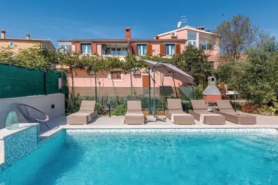 Image de Superbe appartement Ă Banjole avec WiFi