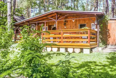 Image de Belle maison Ă OstrĂłda avec cuisine