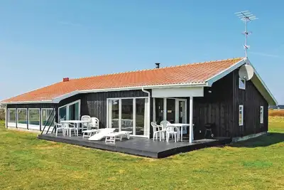 Image de Superbe maison à Løkken avec sauna