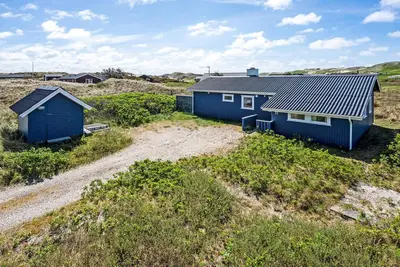 Image de Belle maison à Hvide Sande avec WiFi