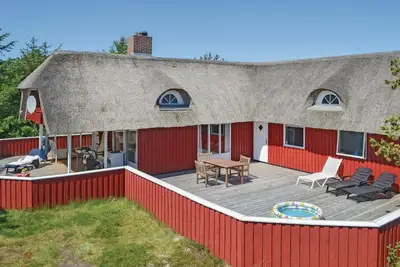 Image de Belle maison à Hvide Sande avec sauna
