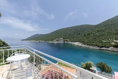 Image de Appartements Dinko (37851-A1) - Gdinj - île de Hvar