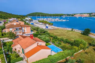 Image de Belle maison à Pula avec vue sur la mer